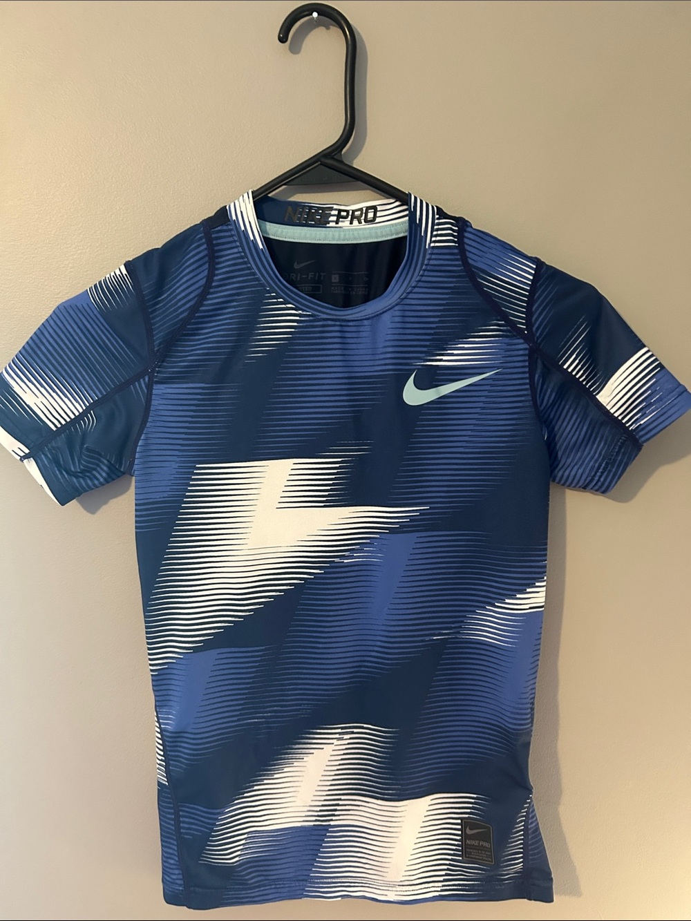 Nike Kids' Small Blue Dri-FIT Graphic Training Tee